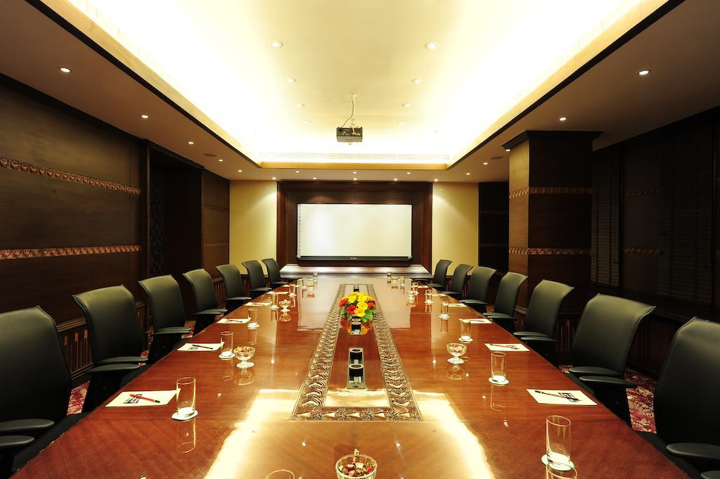 Mayfair Convention Бхубанешвара Экстерьер фото